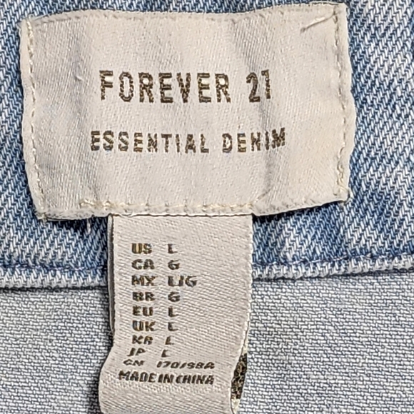 Forever 21 Light Wash Denim Jacket Cotton Classic 90's Vintage Style Size Large - Picture 8 of 11